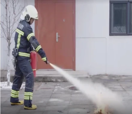 use fire extinguisher